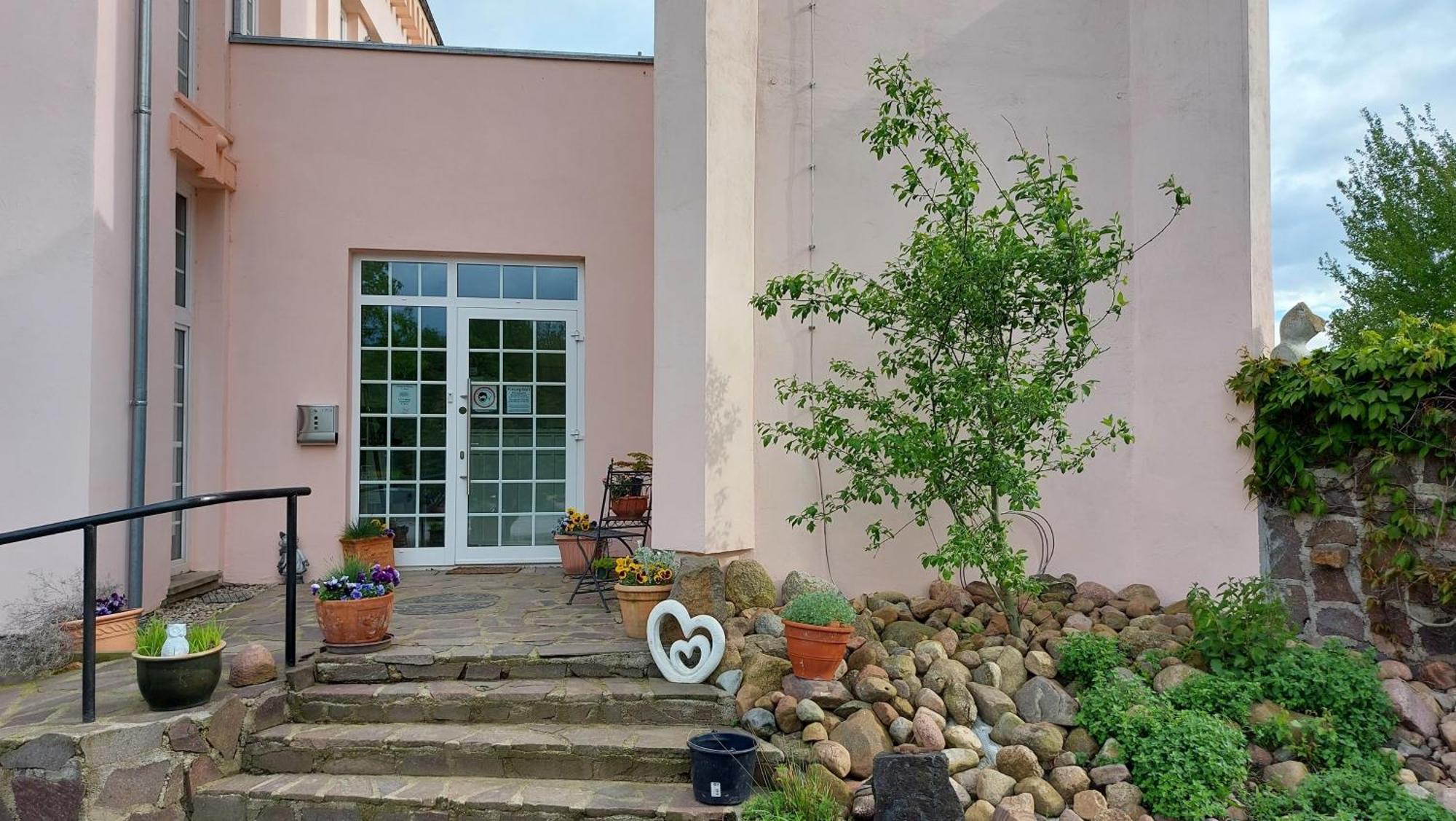 Leipzig Ferienwohnung In Ruhiger Lage Exterior photo